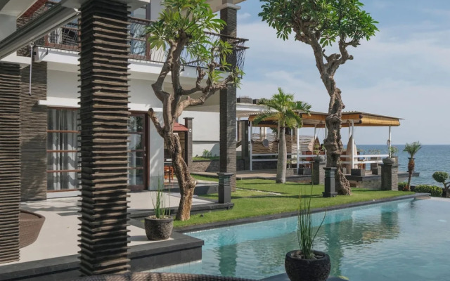 Blue Marlin 6-BR Villa Singaraja Bali
