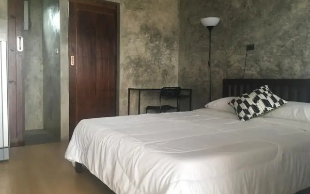 North Hotel