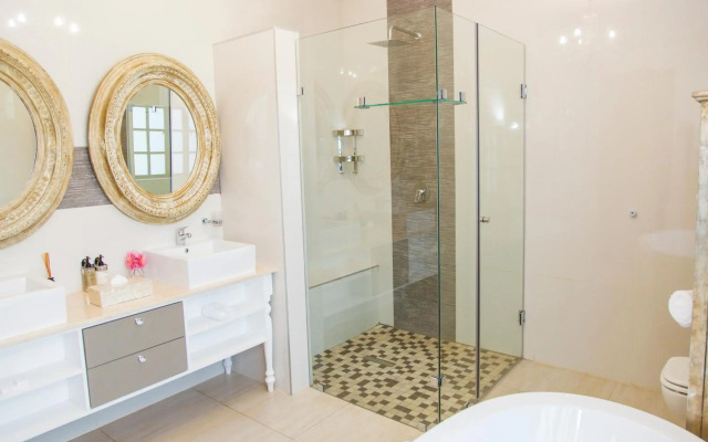 Ivory Manor Boutique Hotel