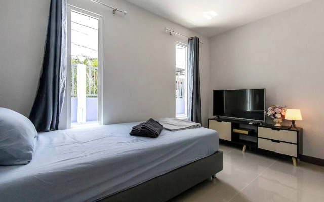 Tiny House Srinakarin At Sri Bearing Station