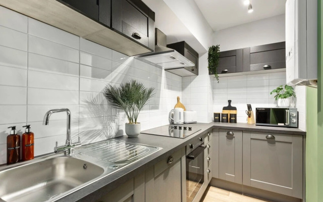 OnPoint Modern & Fresh Studio Apt