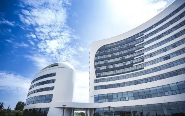 Xingtai Blue Horizon Grand Holiday Hotel