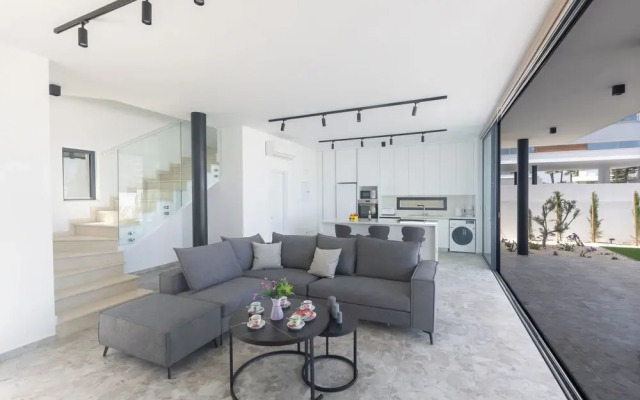 Protaras Aqua Villa Aq05