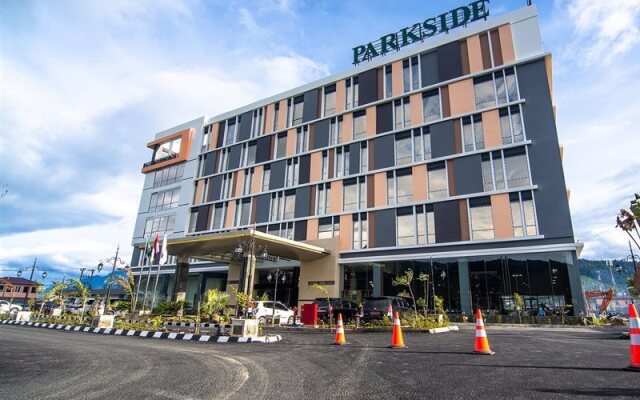 Parkside Gayo Petro Hotel