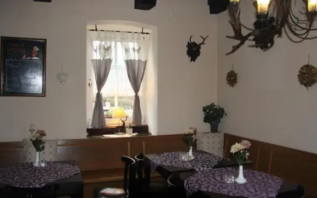 Gasthof zum alten Jagdschloss
