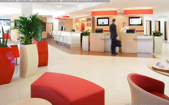 ibis Istres Trigance