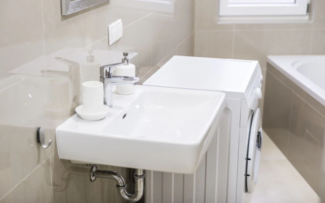 Rennweg Rooftop by Welcome2vienna