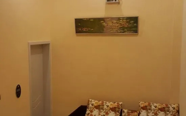 Shiyou Theme Smart Apartment (Dali Railway Station)