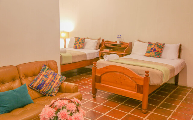 El Carmen Suites