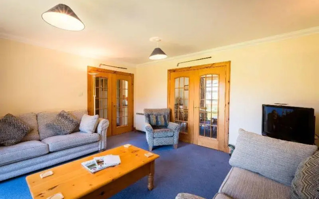Stob Binnein Cottage