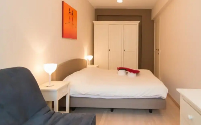 Apartment With Frontal sea View