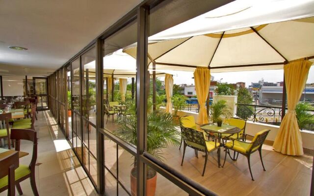 Hotel Cosmos Cali