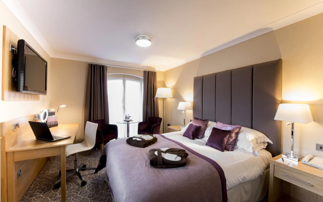Lion Quays Hotel & Spa