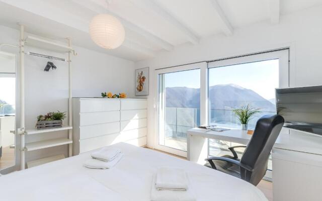 Villa Brebycri Amazing View