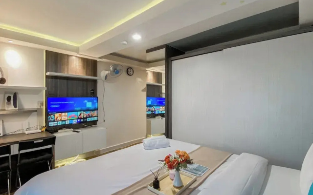 Best Deal And Homey Studio Apartment At Amethyst