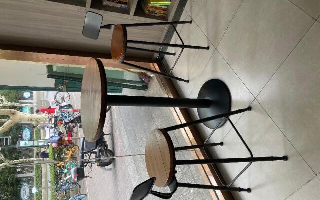 Hanting Hotel Shanghai South Railway Station Luoxiang Road Branch