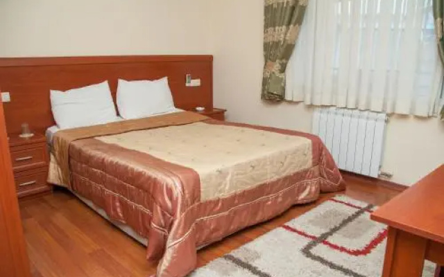 Family Hotel