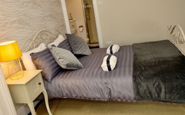 Rockcliffe Boutique 2-bed Apartment in Whitby