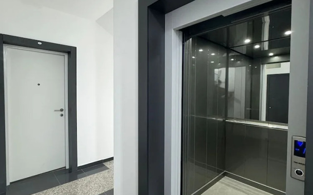 Modern One Bedroom Apartment
