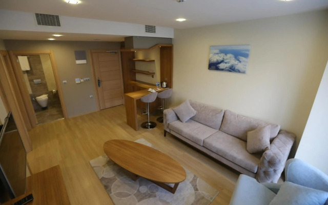 Alesha Suite