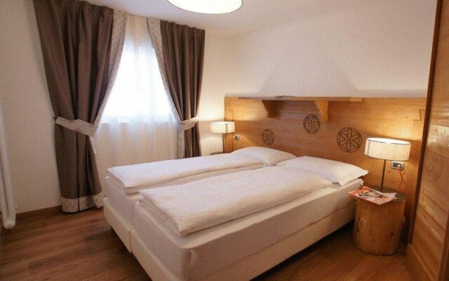 Aparthotel Adler