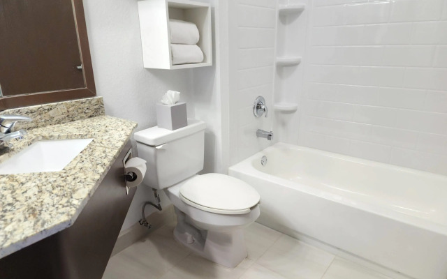 Quality Inn & Suites Denver International Airport