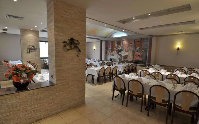 Wassim Hotel