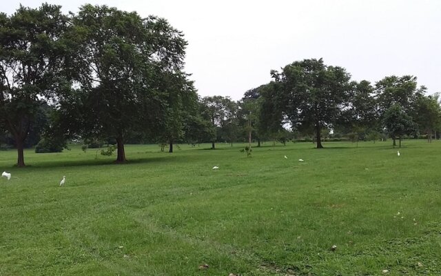 The Estate Ebwerenga