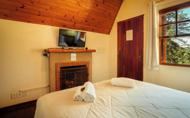 VELINN Recanto das Hortências Hotel