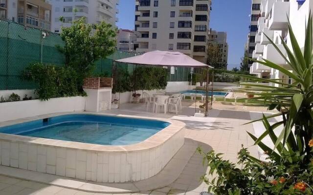 Alba Moura Apartamentos