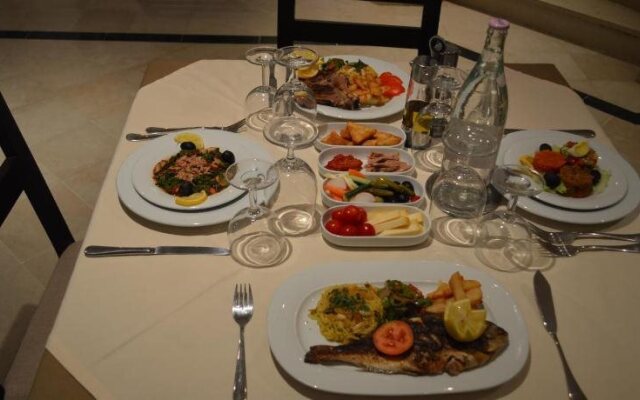 Appart Hotel Castilia Suites