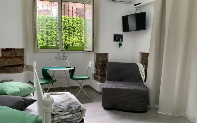 Catania House