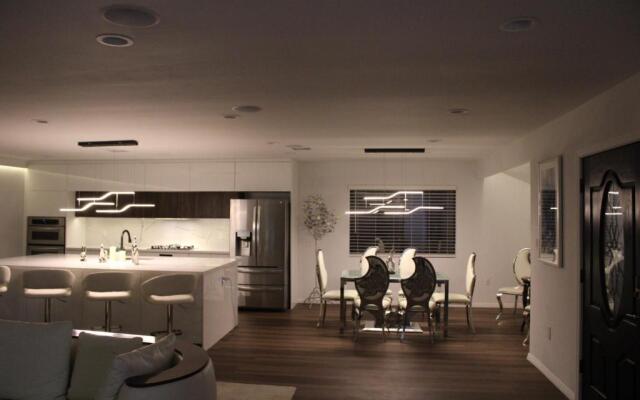 Pearl Beach Villa Huntington Beach