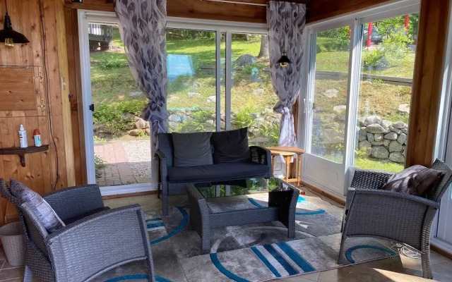 Chimo Cottage