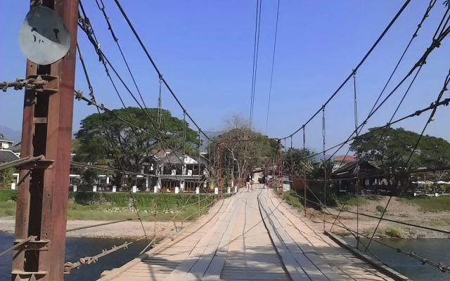 Vieng Tara Villa