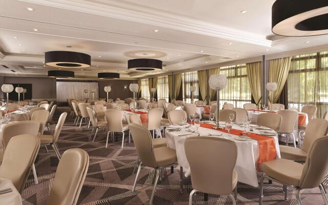 DoubleTree by Hilton London - Ealing Hotel