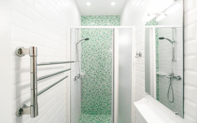 Safe Haven Nevsky 95 - Hostel