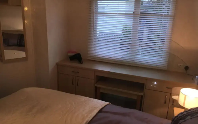 Homely 23 Bed Static Caravan, Quiet Peaceful Site