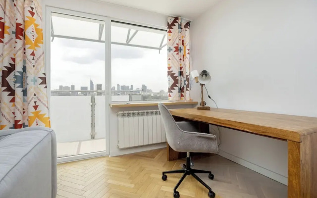15th Floor Studio in Warsaw by Renters