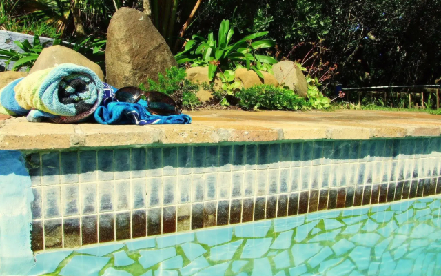 Buccaneers Backpackers