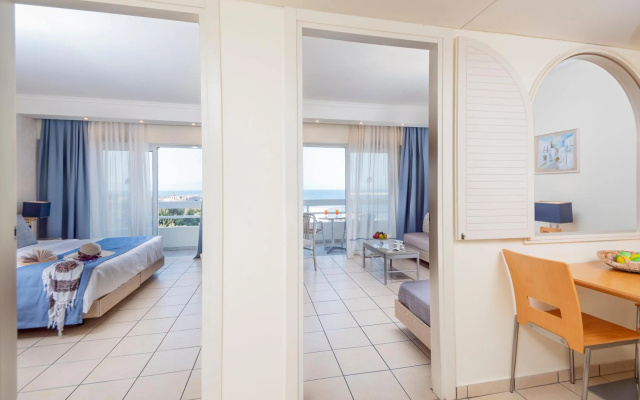 Athineon Hotel