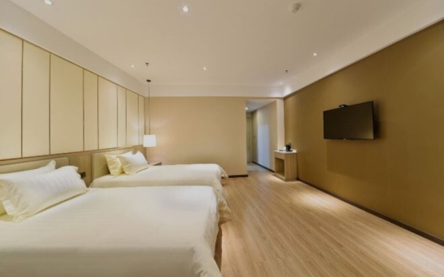 Airport Grand Hotel – Guest Rooms – Zhuhai