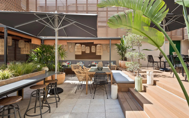 INNSiDE by Melia Barcelona Apolo Hotel