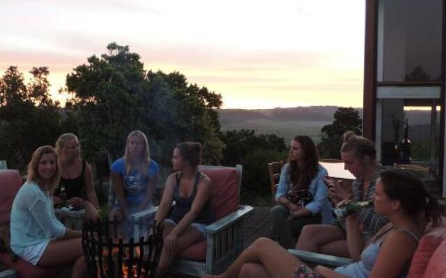 African Array Backpackers Lodge