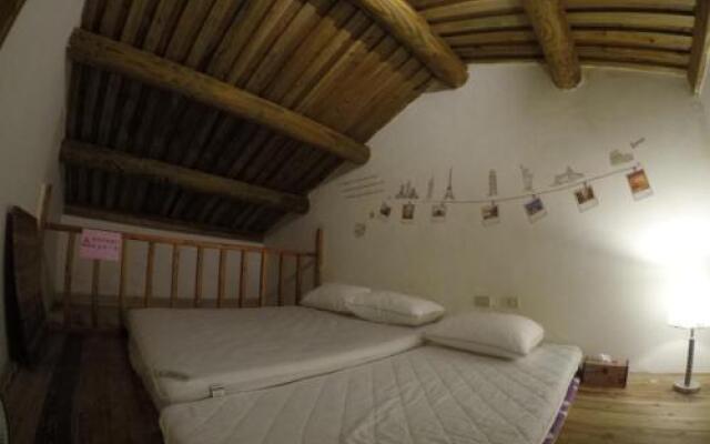 Relaxing INN Backpackers Warehouse