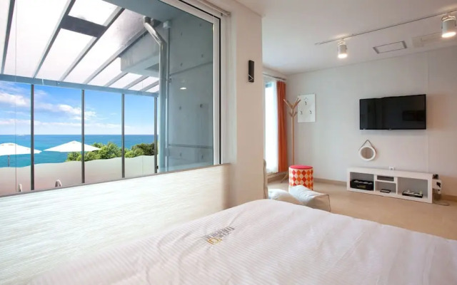 THEMARINE poolvilla&spa