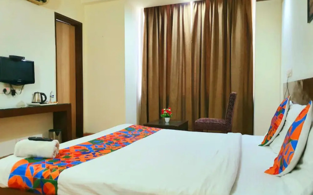 Merriment Hotel Sec 31