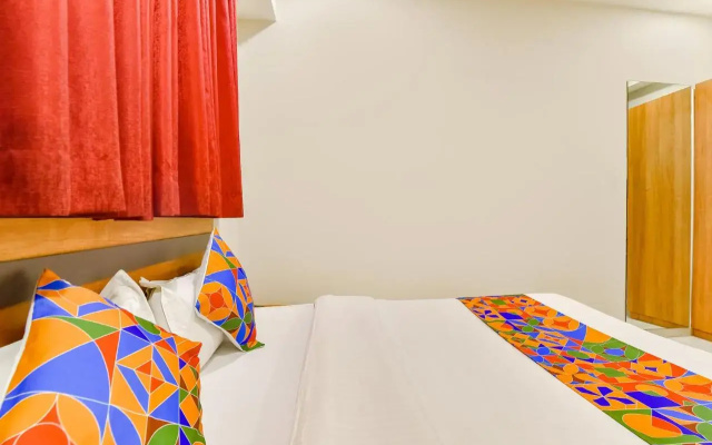 Fabhotel Happinex