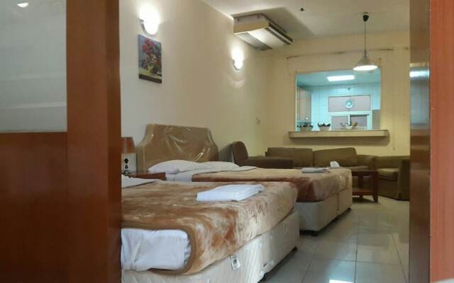 Al Raein Hotel Apartments