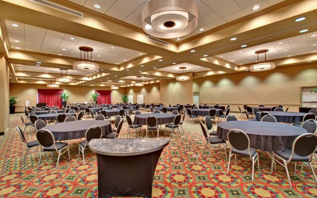 The Rewind West Des Moines, Tapestry Collection by Hilton